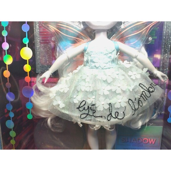 SHADOW HIGH ELIZA McFEE Rainbow Vision DOLL Costume Ball Special Edition SEALED - Picture 4 of 16